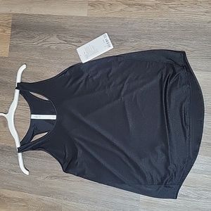 Lululemon essential tank pleated size 8
